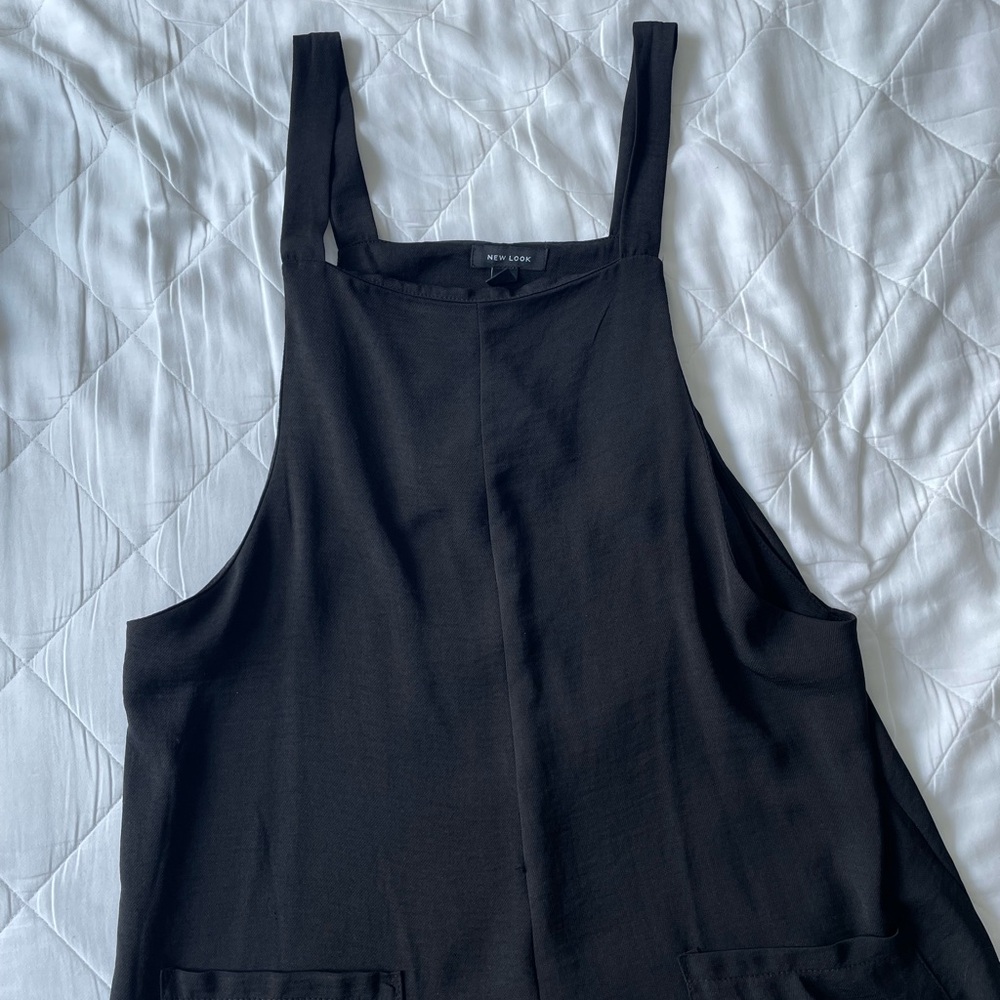 New Look Black Cropped Overalls